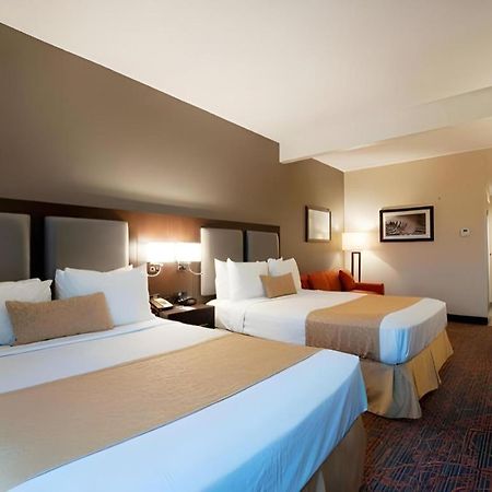Best Western Plus Executive Inn Toronto Exterior foto