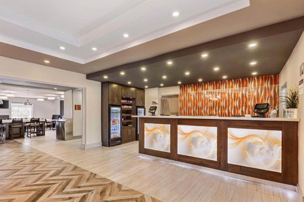 Best Western Plus Executive Inn Toronto Exterior foto