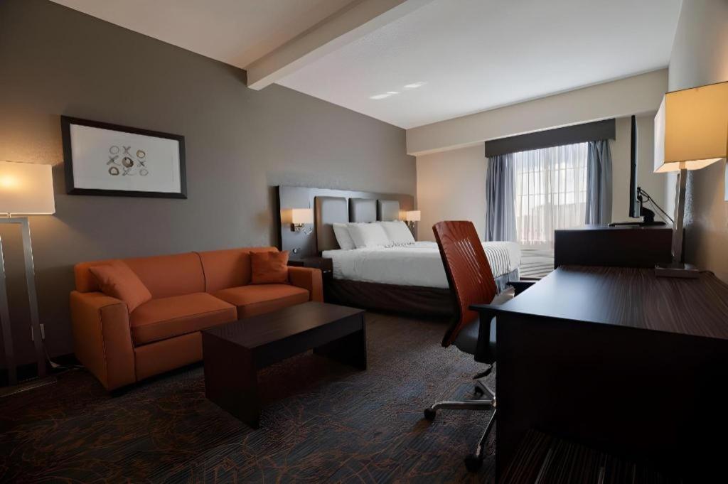 Best Western Plus Executive Inn Toronto Exterior foto