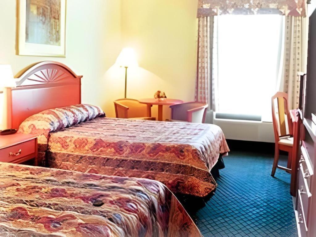Best Western Plus Executive Inn Toronto Exterior foto